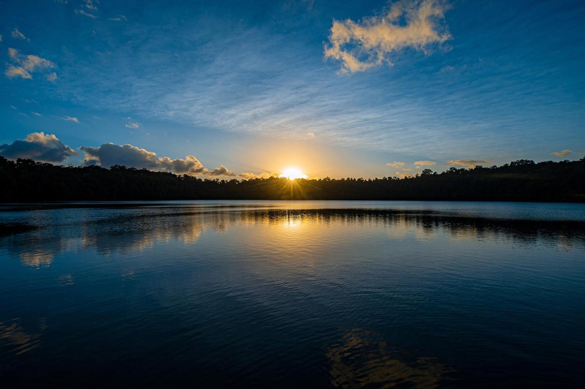 Chambers Wildlife Rainforest Lodges Lake Eacham Exterior photo